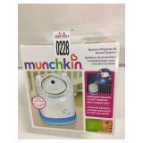 MUNCHKIN NURSERY PROECTOR AND SOUND SYSTEM MUNCHKIN NURSERY PROECTOR AND SOUND SYSTEM