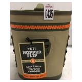 YETI HOPPER FLIP COOLER 8 + HOURS YETI HOPPER FLIP COOLER 8 + HOURS