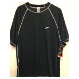 SPEEDO SHORTSLEEVE SWIM TEE MEDIUM SPEEDO SHORTSLEEVE SWIM TEE MEDIUM