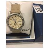 SEIKO WATCH (IN SHOWCASE) SEIKO WATCH (IN SHOWCASE)