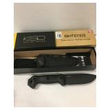 BECKER KNIFE (IN SHOWCASE) BECKER KNIFE (IN SHOWCASE)