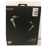 1 MORE TRIPLE DRIVER IN-EAR HEADPHONES 1 MORE TRIPLE DRIVER IN-EAR HEADPHONES