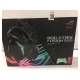 ROG STRIX FUSION 500 (IN SHOWCASE) ROG STRIX FUSION 500 (IN SHOWCASE)