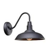 1 LIGHT OUTDOOR LANTERN (BULB NOT INCLUDED)