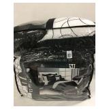 BED SET SIZE- QUEEN