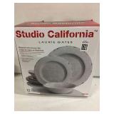 STUDIO CALIFORNIA MELAMINE DINNERWARE SET
