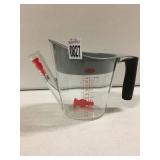 OXO 4 CUP PITCHER