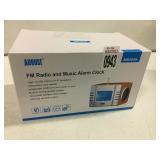 AUGUST FM RADIO AND MUSIC ALARM CLOCK