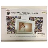 DIGITAL PHOTO FRAME