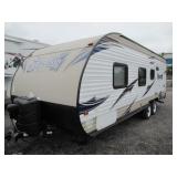 2015 FOREST RIVER WILDWOOD X-LITE 241QBXL 2015 FOREST RIVER WILDWOOD X-LITE 241QBXL