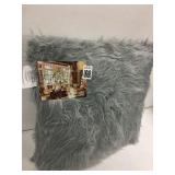 BELTON FAUX PUR PILLOW 18X18"