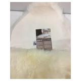 NATURAL FAUX FUR FLOOR RUG