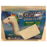 GIANT SWAN FLOAT INFLATABLE