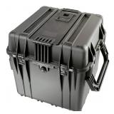 Pelican 0340 Camera Case With Foam (Black)