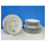 Liling Fine China Yung Shen Dishes - 8 Dinner