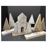 4 Wooden Holiday Decor Items - Trees / Church