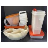 Assorted Tupperware
