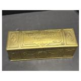 Metal Black & White Cigarettes TIn