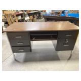 Desk with 5 drawers - file drawer can lock - has