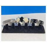 3 Bracelets