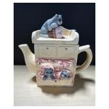 Decorative Kittens in Dresser Teapot