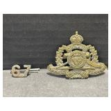 Vintage Military Cap Badge:  Royal Regiment of