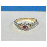 14 kt Gold Ruby & Diamond Ring Size 5 1/4