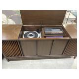 Vintage Emerson Console (record player & radio)