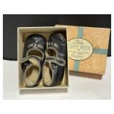 Antique Child's Shoes 4 3/4 ' Long