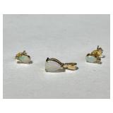 14 kt Gold Opal Pendant and Stud Earrings Set
