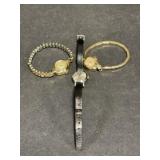 Lady's Wristwatchs *see Photo For Further Info