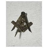 Vintage Masonic Order Lapel Pin in Gold Tone metal