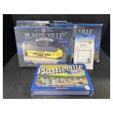 HO Scale Building Kits (4) & Railroad Accessory