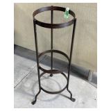 Metal Stand, 9x9x28 '