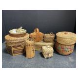 Vintage & Antique Small Baskets