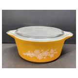 Pyrex Butterfly Gold Pattern Bowl with Lid