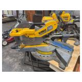 DeWalt DHS 790 12" corded/cordless sliding compound miter saw (needs repairs)