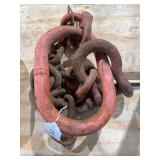 Large rigging chain
