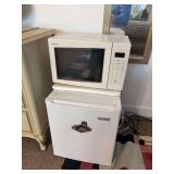 Artic Fresh mini fridge   Hotpoint microwave