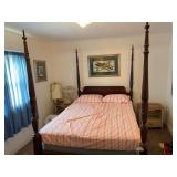 Mahogany queen size complete poster bed
