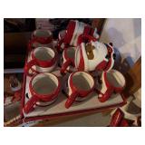 11 Santa mugs, misc