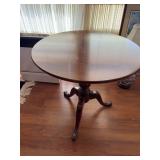 Wooden lamp table