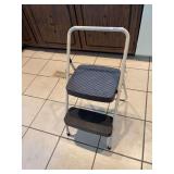 2 step Cosco step ladder