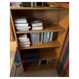 Bookcase w/ 4 shelves