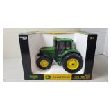 John Deere 7520 Tractor, NIB, Ertl, 2004