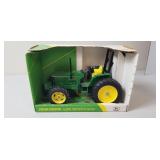John Deere 6200 MFWD, NIB, Ertl, 1993