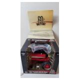 Case IH Farmall 560 Hi-Clear, NIB, Ertl, RC2, 2005