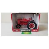 Case IH Farmall M, NIB, Ertl, 2010