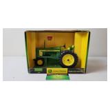 John Deere Model 520 Tractor, NIB, Ertl, RC2, 2004