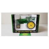 John Deere Model "HN", NIB, Ertl, 2000